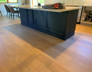 Hardwood Flooring, Vinyl Flooring, Refinishing, Flooring Contractor, floor cleaning, hardwwod floor repairs, flooing installation, Pre-Installed Flooring, Vinyl Boards, Hardwood, 